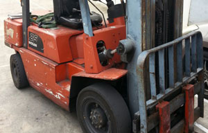 Used Nissan Diesel Forklift forklift for sale in Singapore